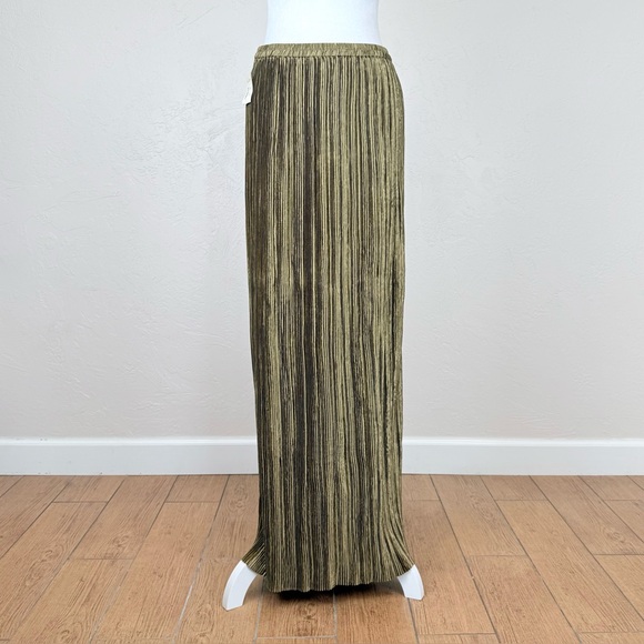 Vintage Dresses & Skirts - NWT Vintage 1990s Collection Jeanne Marc Bronze Plisse Pleated Maxi Skirt M